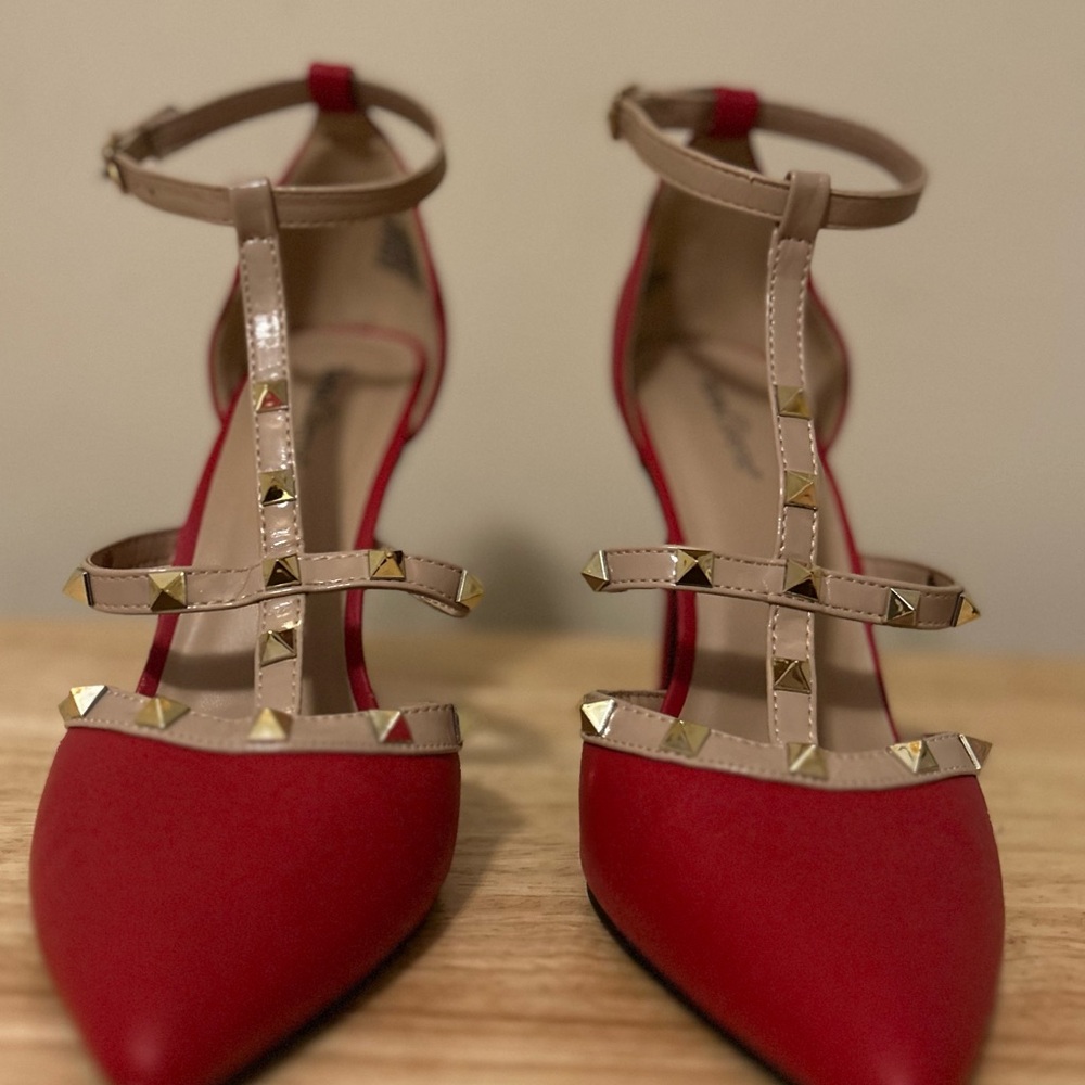 Elegant Red and Tan Studded Heels women size 8.5